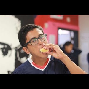 Meet your Posher, Roberto